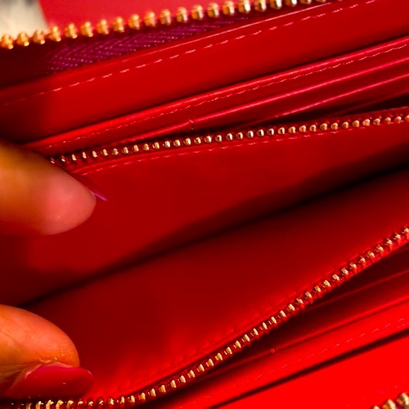 NWOT 💗Authentic 💗Christian Louboutin• Pannettone Studded Wallet - Picture 12 of 17